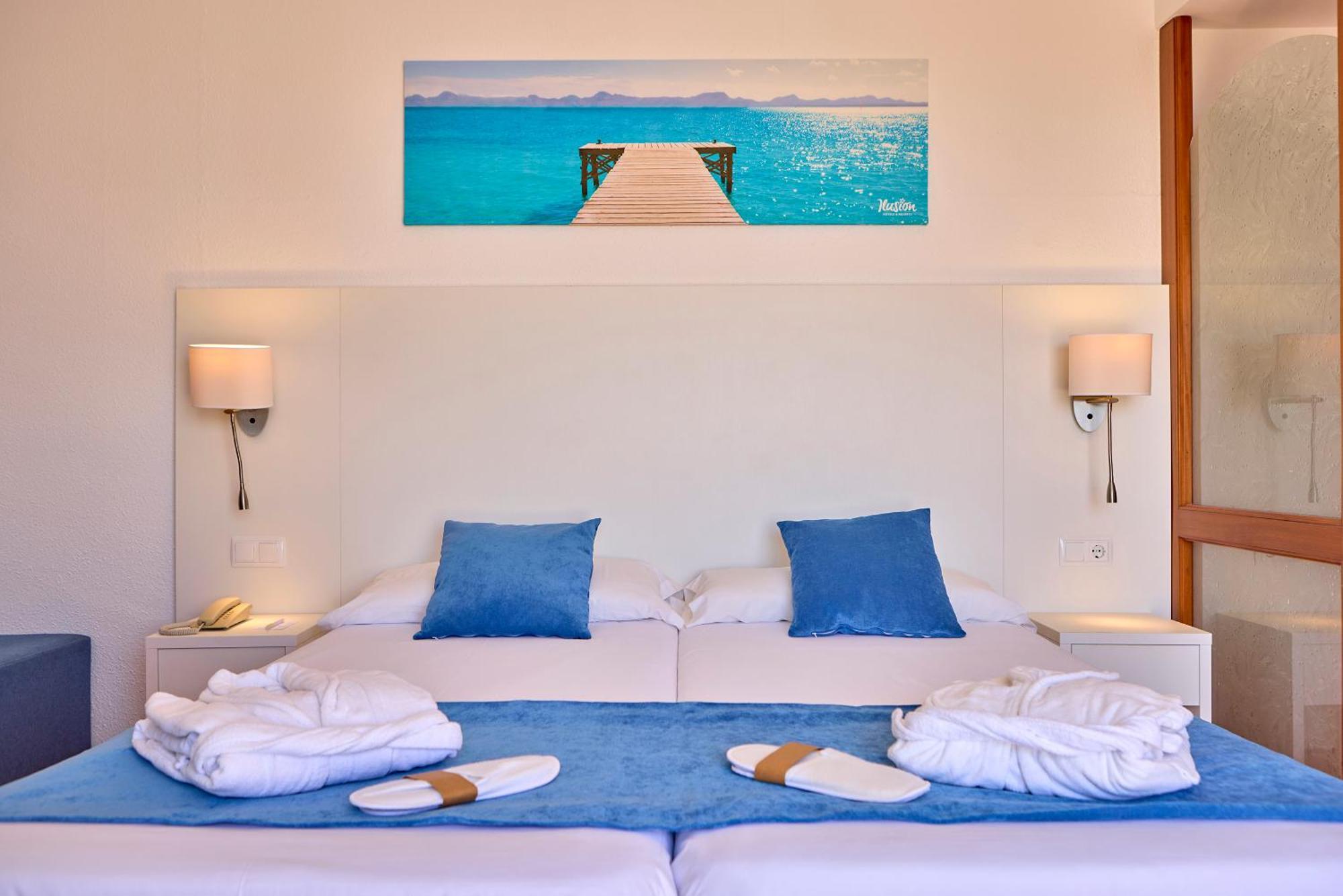 Superior Twin Room,1594677305:JPEG